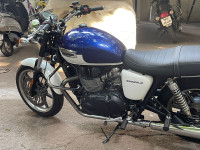 Triumph Bonneville T100