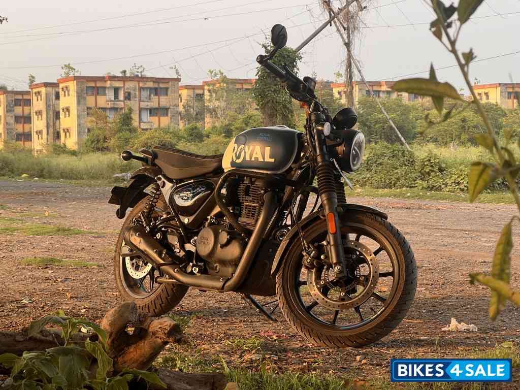 Royal Enfield Hunter 350 Metro