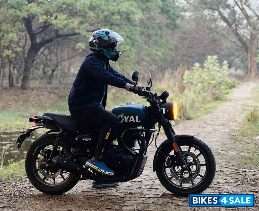 Royal Enfield Hunter 350 Metro