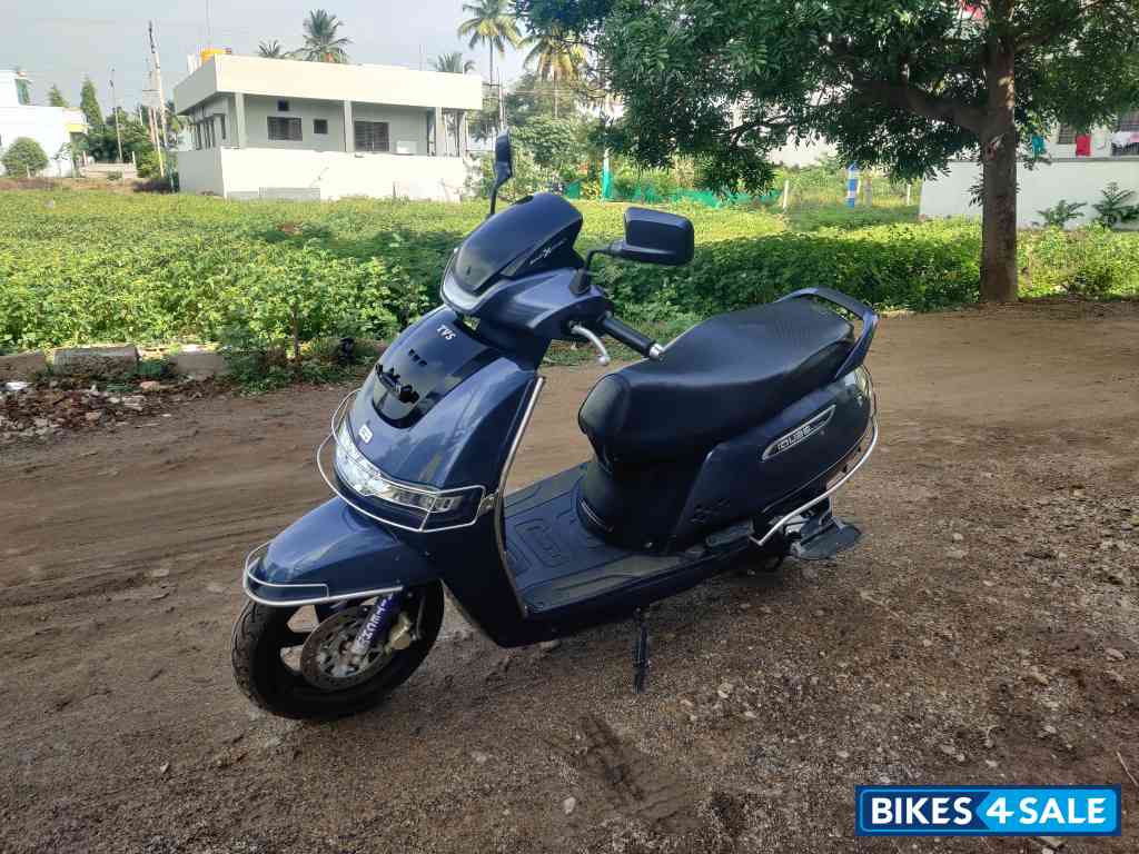 TVS iQube S