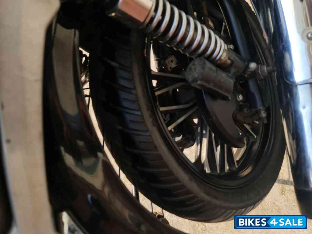 Royal Enfield Thunderbird 500