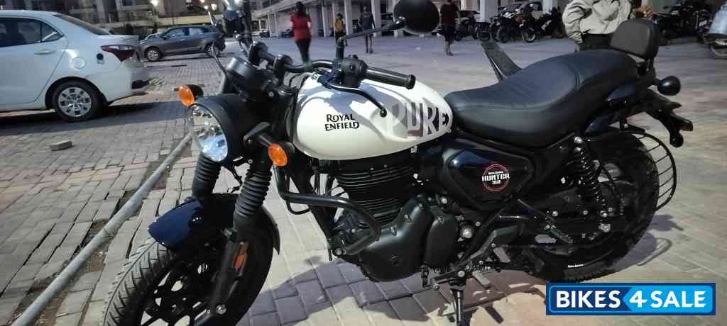 Royal Enfield Hunter 350 Retro