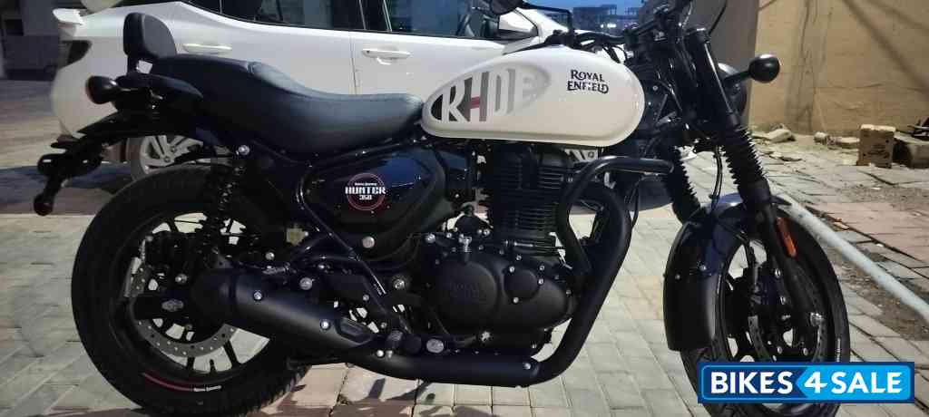 Royal Enfield Hunter 350 Retro