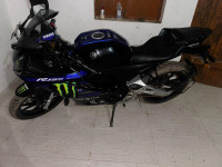 Yamaha R15 V4