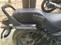 Bajaj Avenger Street 180