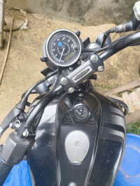 Bajaj Avenger Street 180
