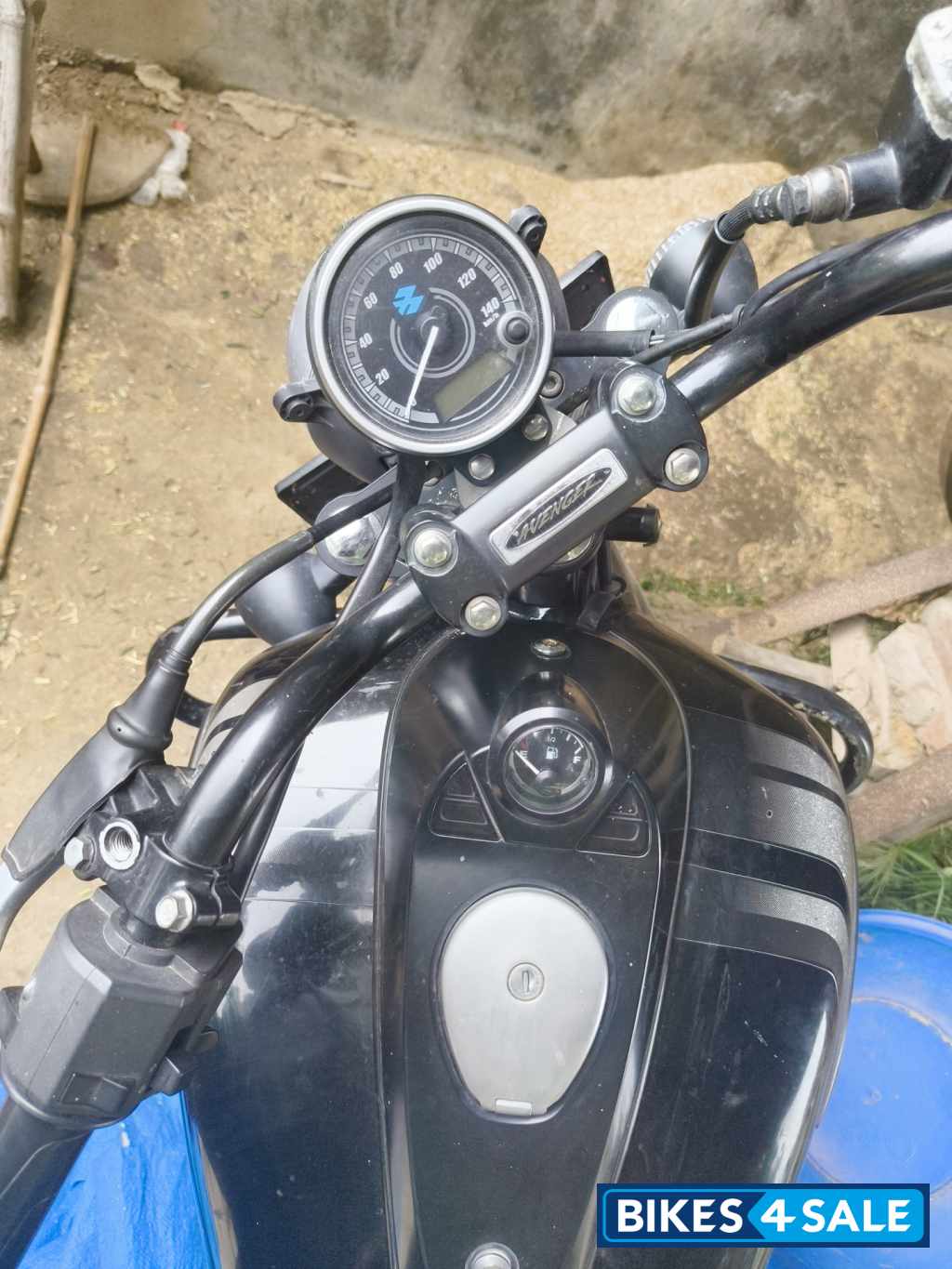 Bajaj Avenger Street 180