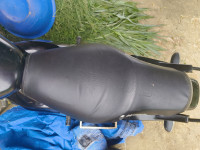 Bajaj Avenger Street 180