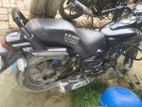 Bajaj Avenger Street 180