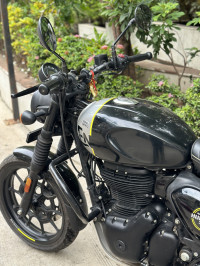 Rebel Black Royal Enfield Hunter 350 Metro