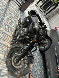 Jawa 42 Dual Channel ABS AllStar Black 2021 Model