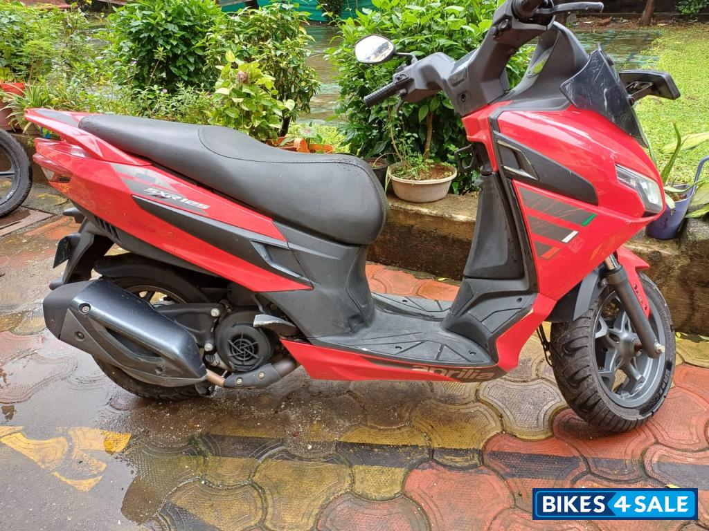 Red & Black Aprilia SXR 125