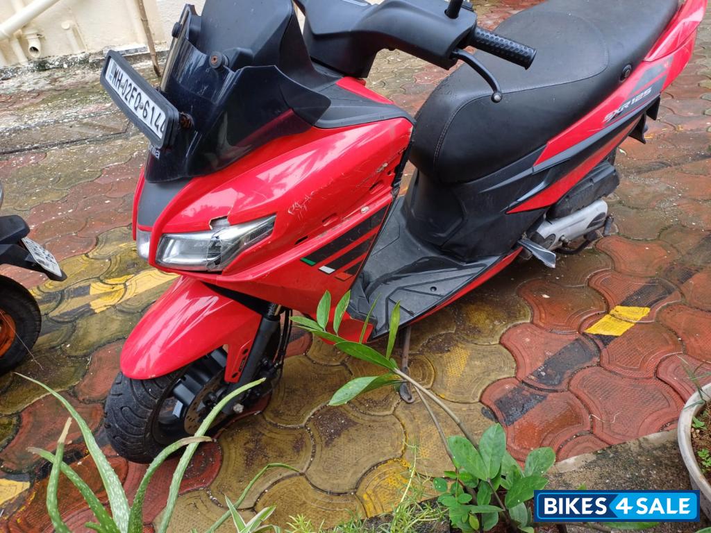 Red & Black Aprilia SXR 125 Red & Black Aprilia SXR 125