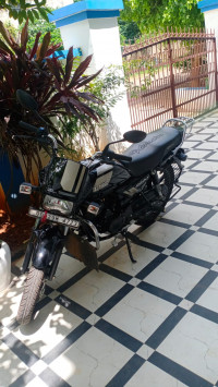 Black Hero Splendor Plus Xtec