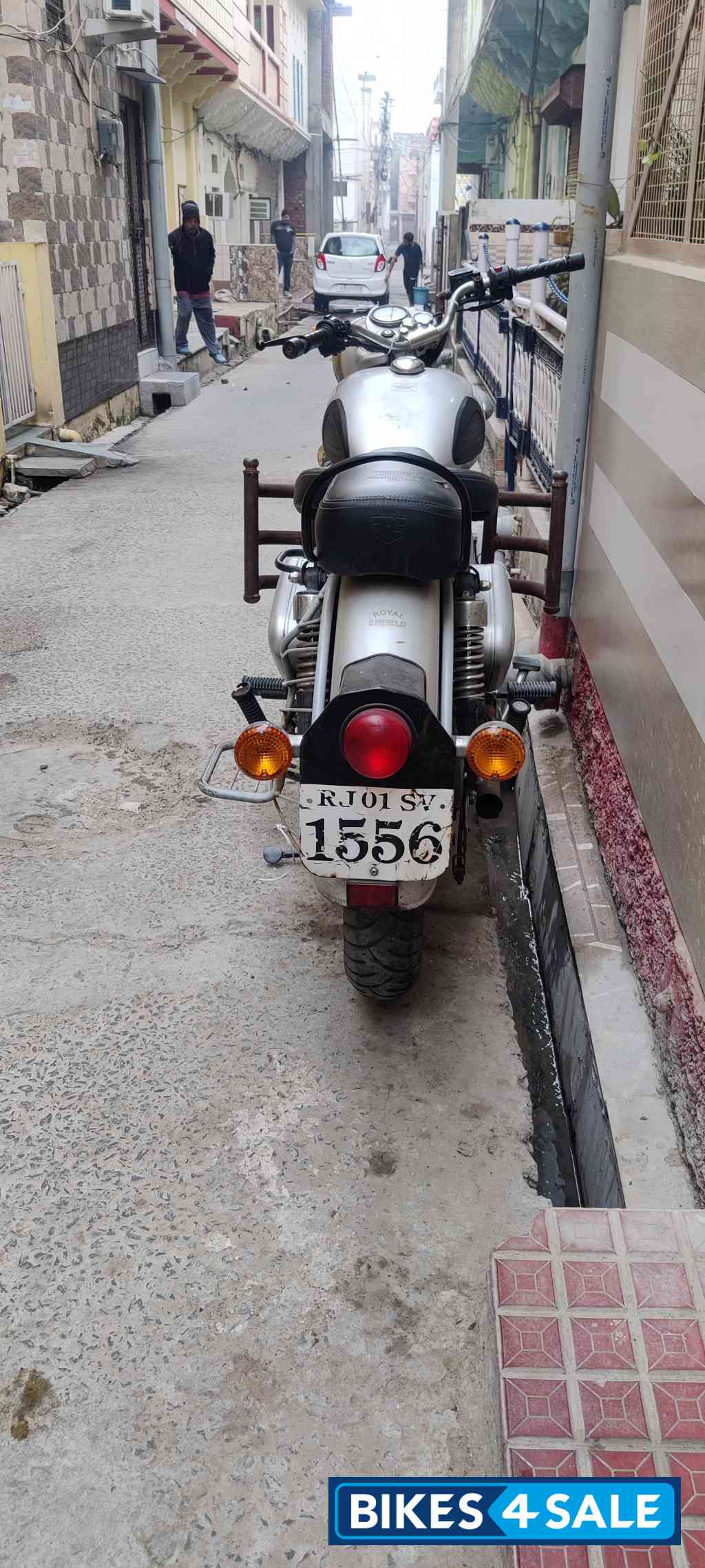 Royal Enfield Bullet 350