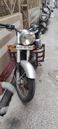 Royal Enfield Bullet 350
