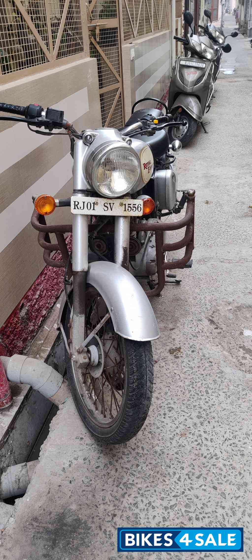 Royal Enfield Bullet 350