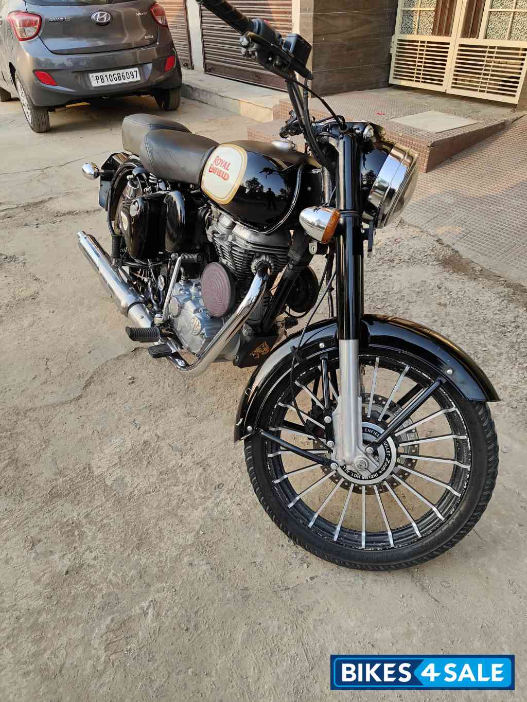 Royal Enfield Classic 350