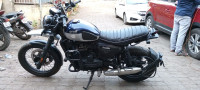 Blue And Silver Yezdi Scrambler Dual Tone