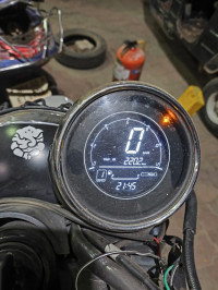 Blue And Silver Yezdi Scrambler Dual Tone