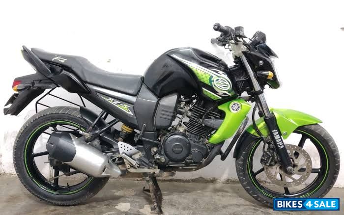 Yamaha FZ-S