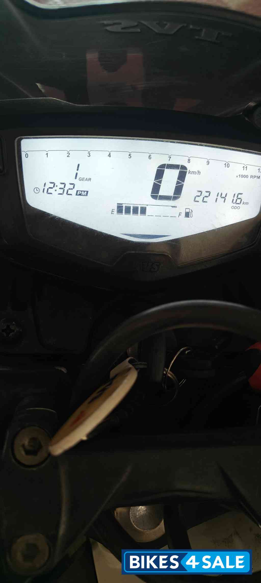 Red TVS Apache RTR 160 4V