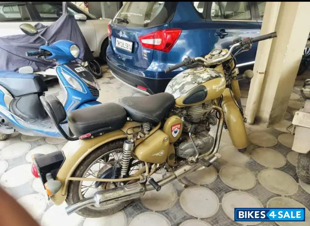 Royal Enfield Classic 500