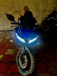 Yamaha YZF R15 V3