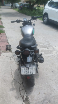 Royal Enfield Hunter 350 Metro