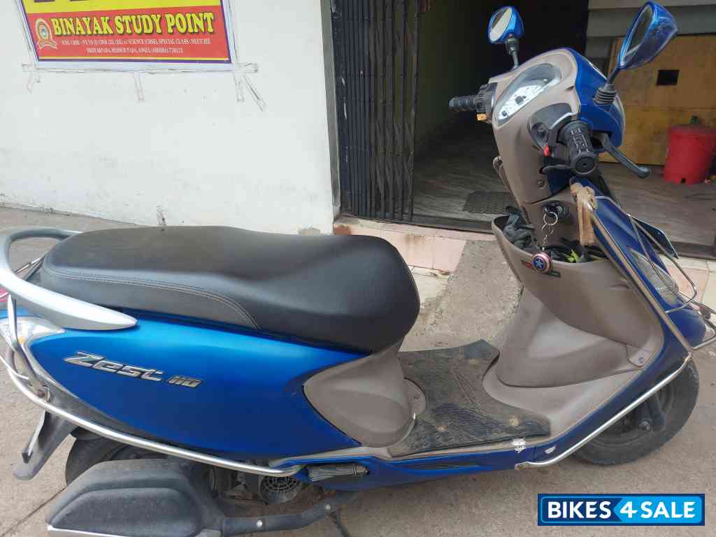 TVS Scooty Zest