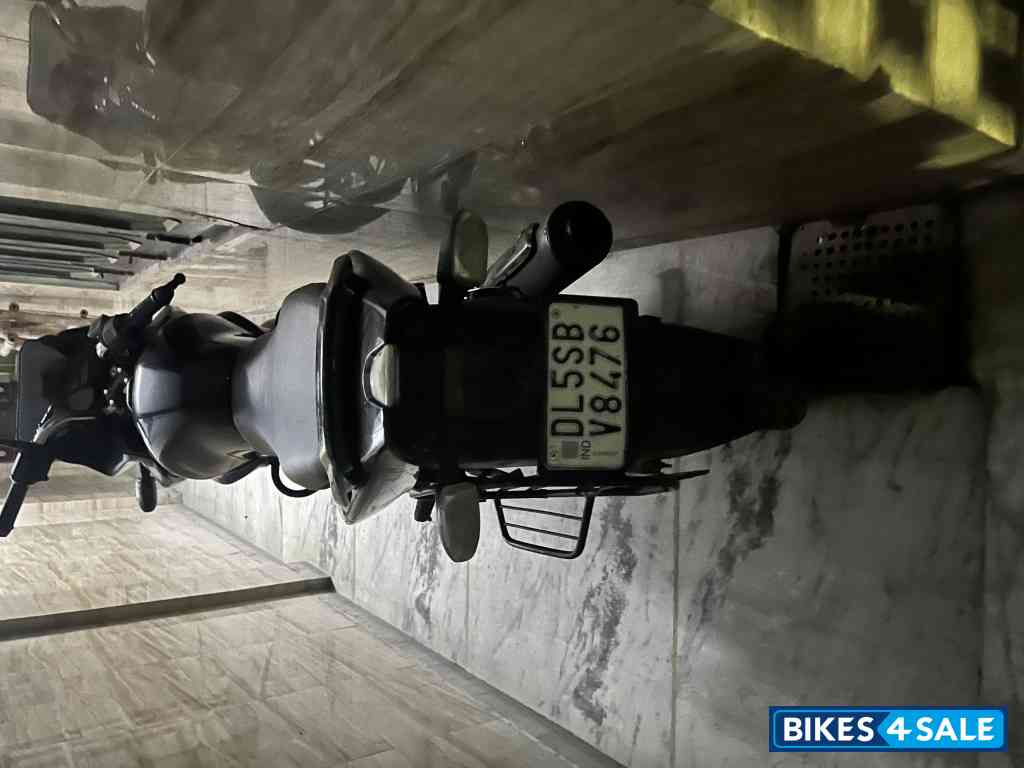 Black Bajaj Discover 150 F