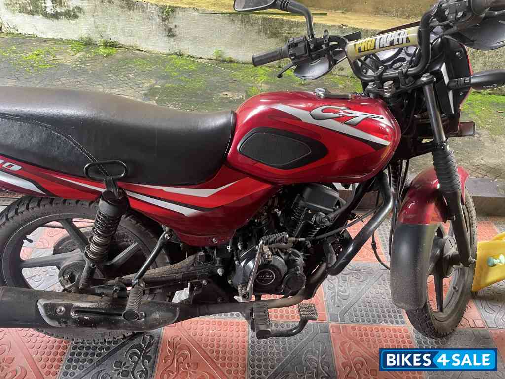 Red Bajaj CT 110 KS