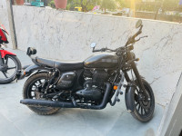 Jawa 42 Dual Channel ABS AllStar Black 2021 Model