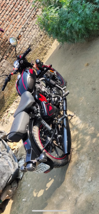 Black Royal Enfield Classic Stealth Black