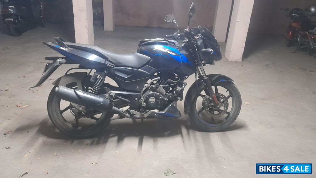 Bajaj Pulsar 150 Twin Disc
