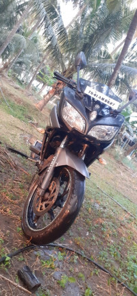 Black And Green Yamaha Fazer FI V2