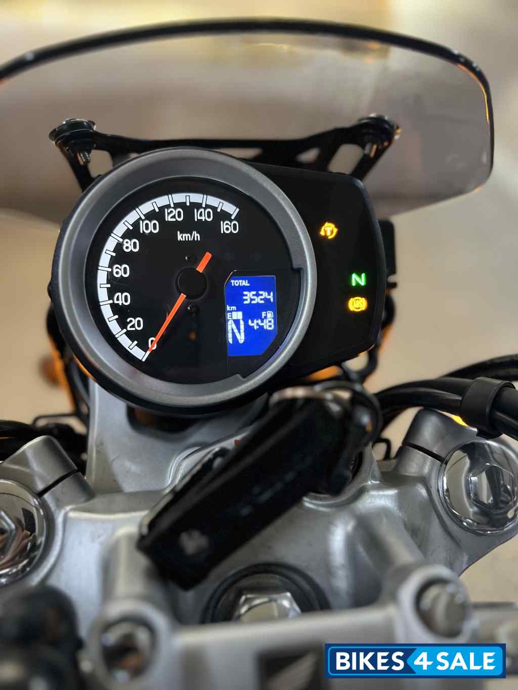 Matt Black Honda Hness CB350 DLX Pro