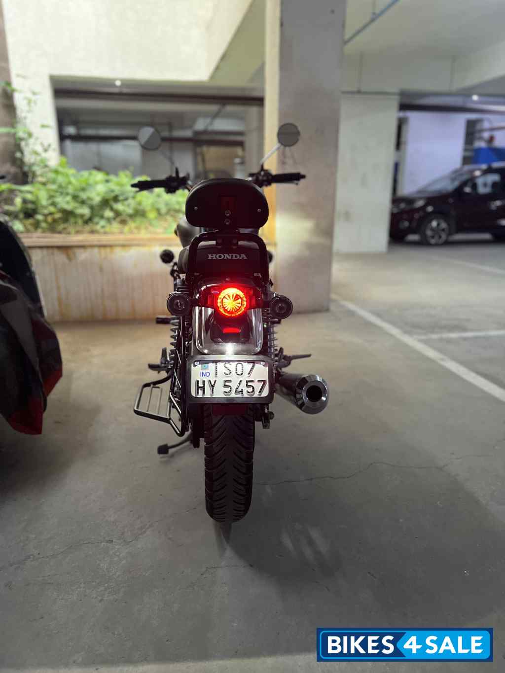 Matt Black Honda Hness CB350 DLX Pro