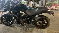 Black Mahindra Mojo 300 ABS BS6