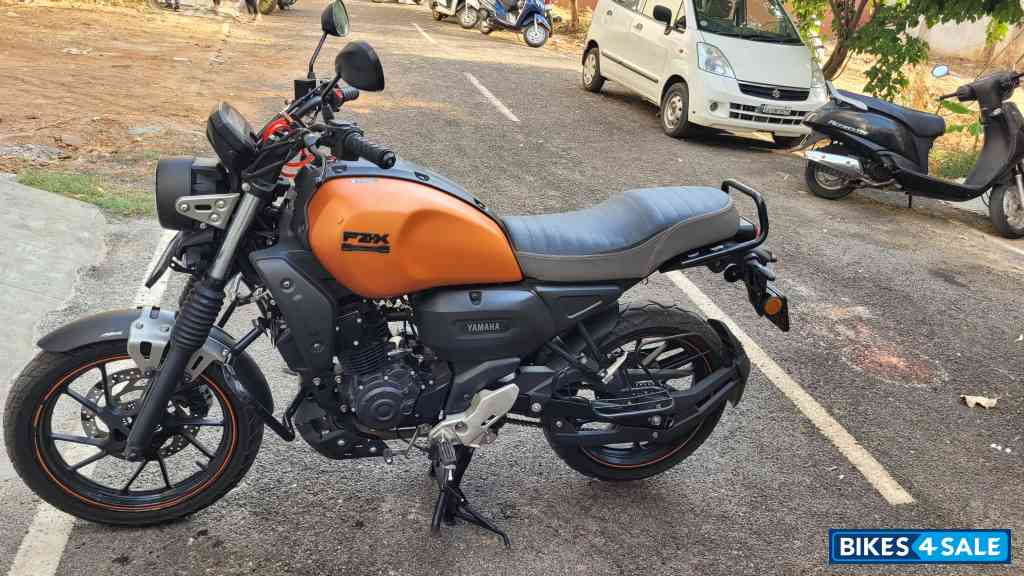Yamaha FZ-X