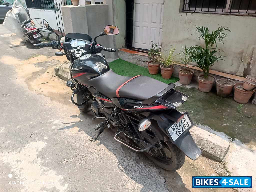 Ebony Black Red Dkl Bajaj Pulsar 150 BS6