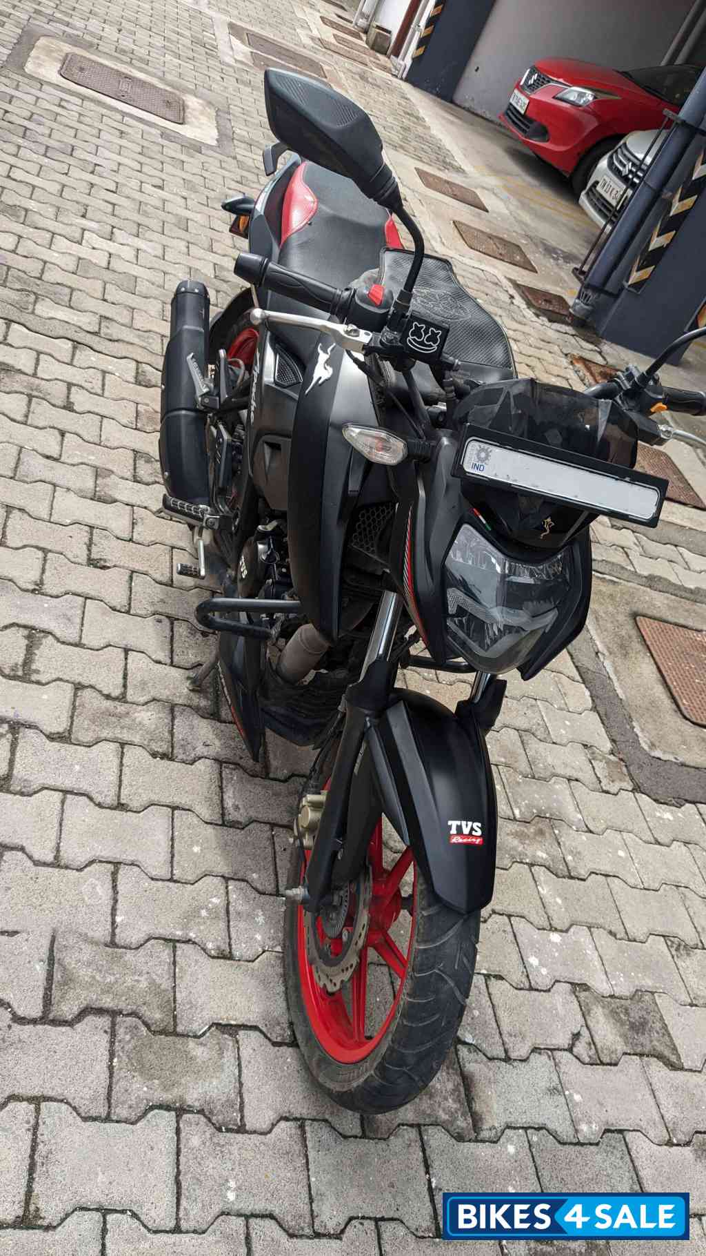 Matte Black TVS Apache RTR 160 4V Special Edition