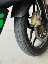 Bajaj Pulsar RS 200 ABS