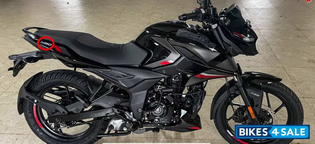 Bajaj Pulsar N150