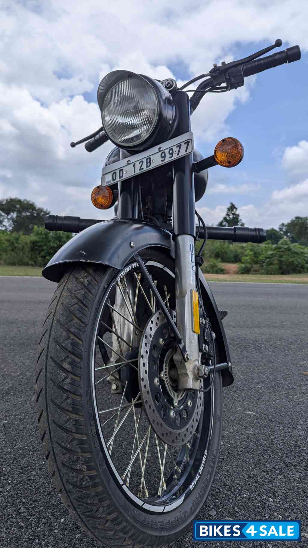 Royal Enfield Classic 500