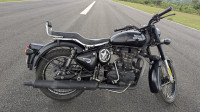 Royal Enfield Classic 500