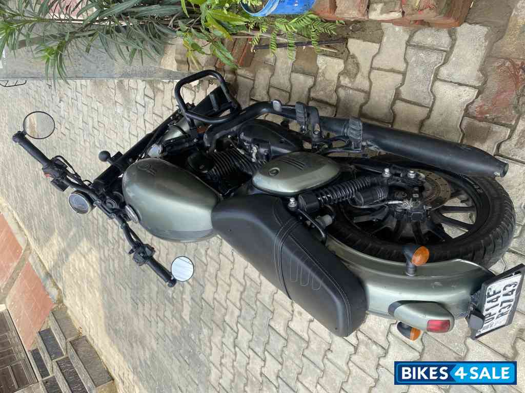 Jawa 42 Dual Channel ABS Cosmic Carbon