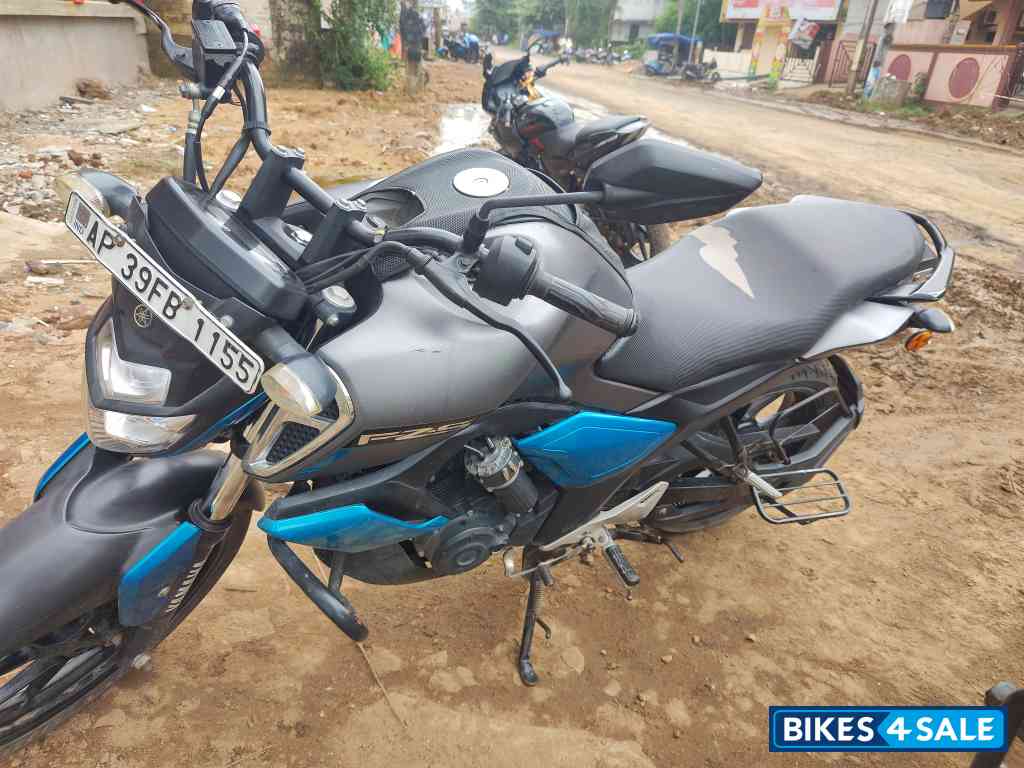 Yamaha FZ-S FI V3 BS6