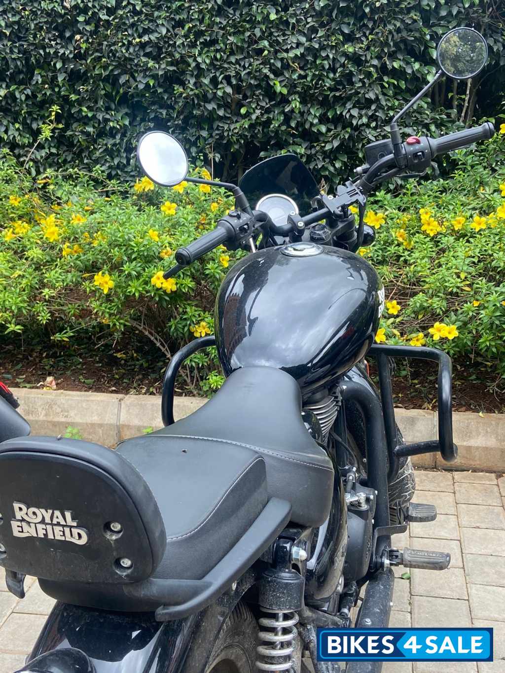 Royal Enfield Meteor 350 Fireball