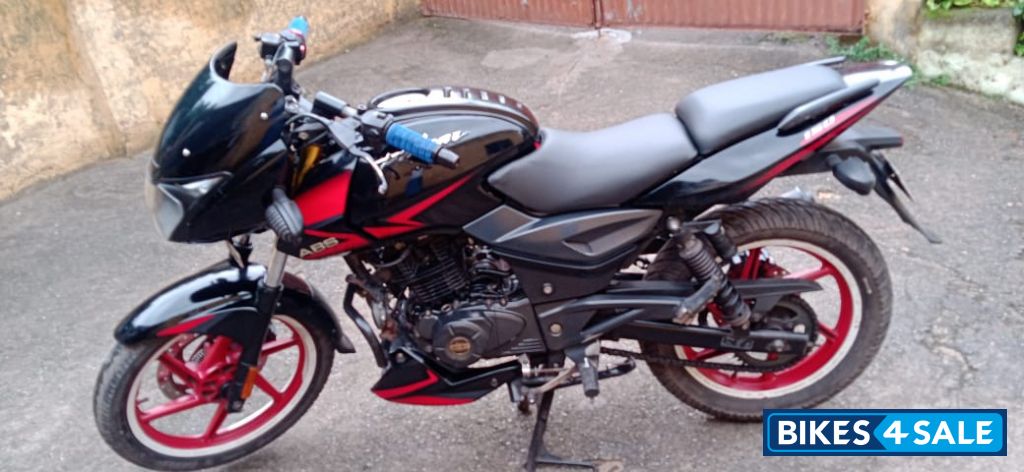 Bajaj Pulsar 150 Twin Disc BS6